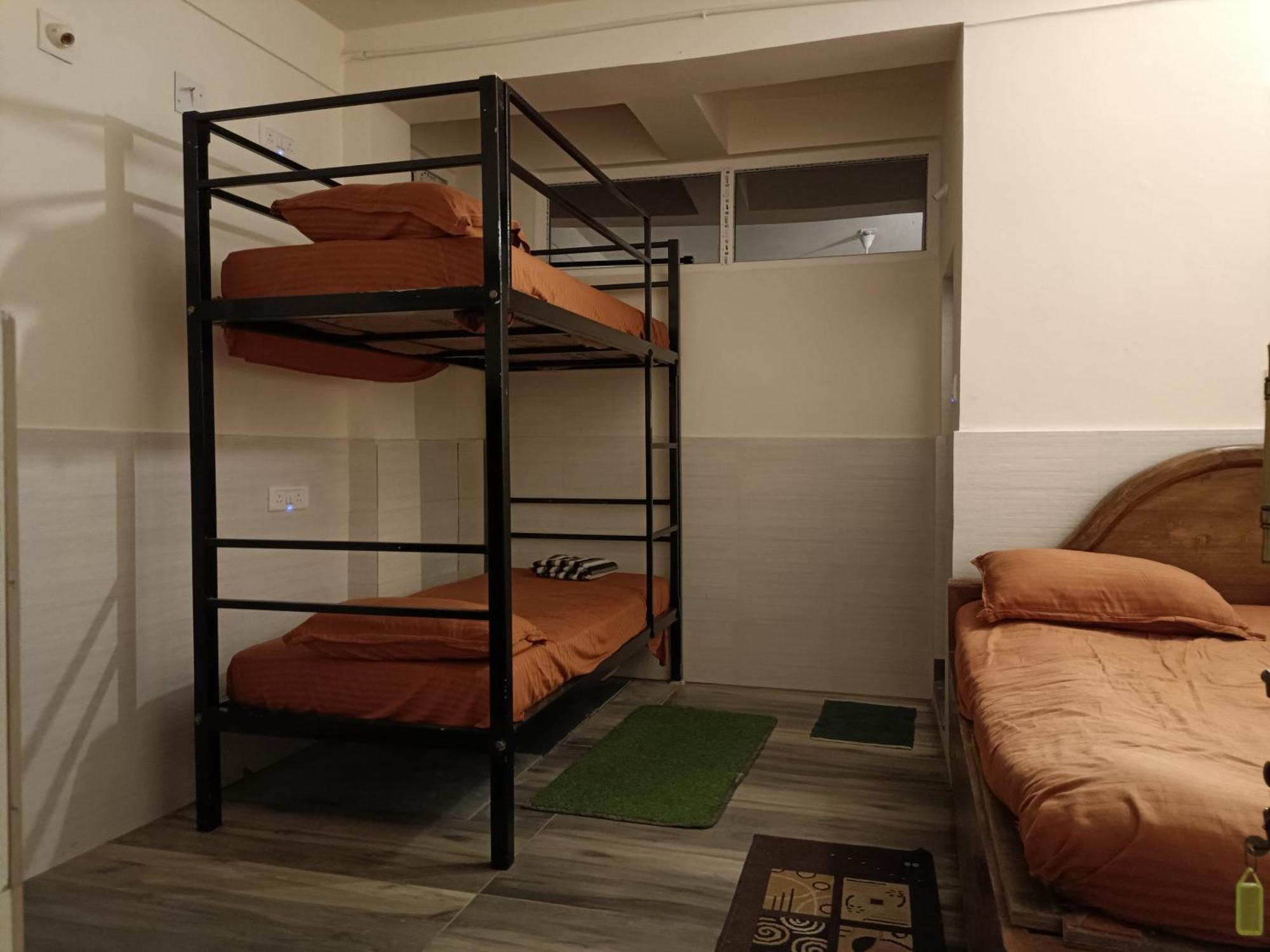 Nirman Homestay 5 Minutes Walk To Beach Puri Eksteriør bilde
